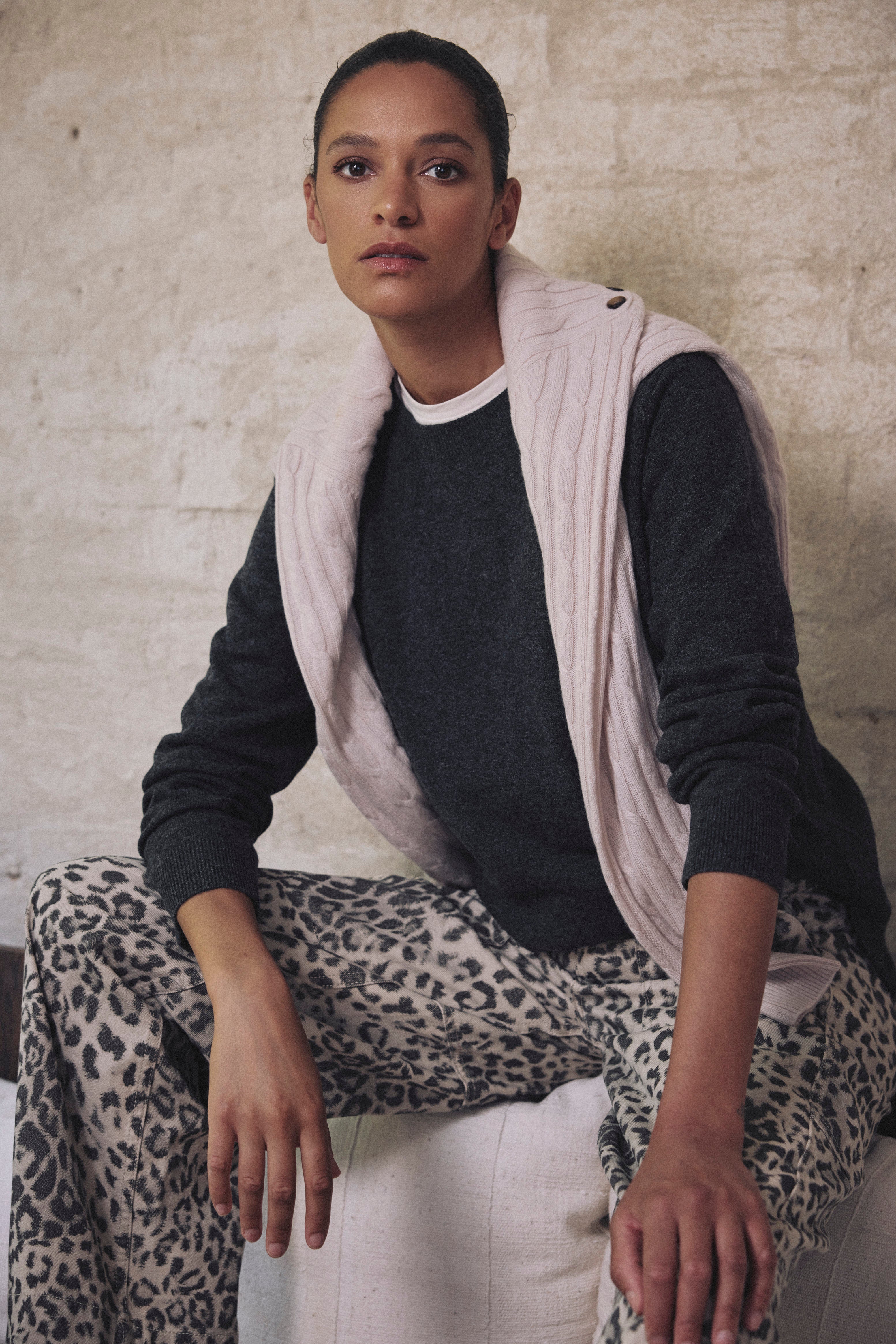 Alex Cashmere Blend Jumper - Charcoal