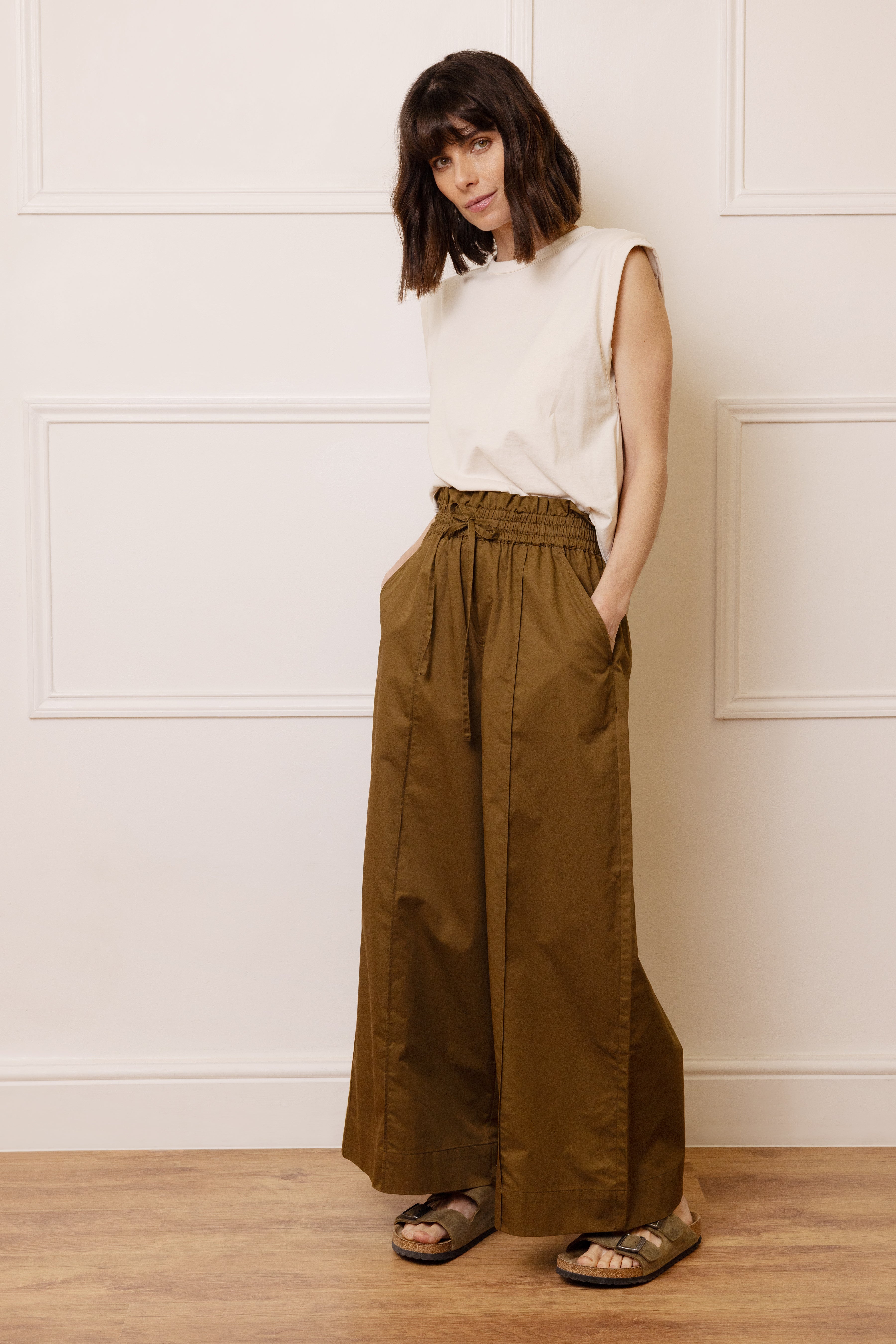 Skylar Shoulder Pad T-Shirt - Vanilla - Eleven Loves